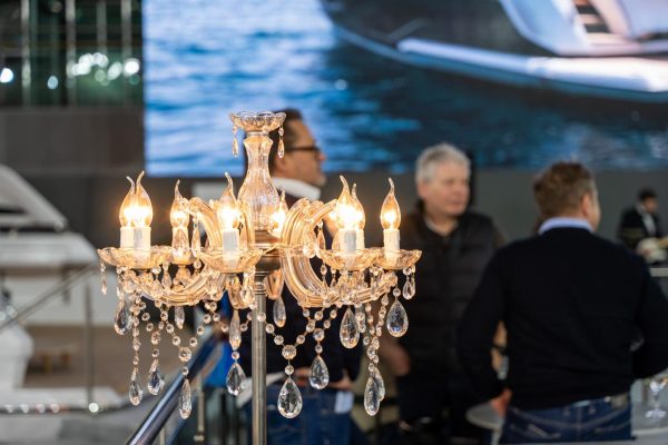 Das Boot chandeliers