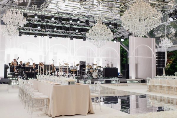 Villa Balbiano chandeliers